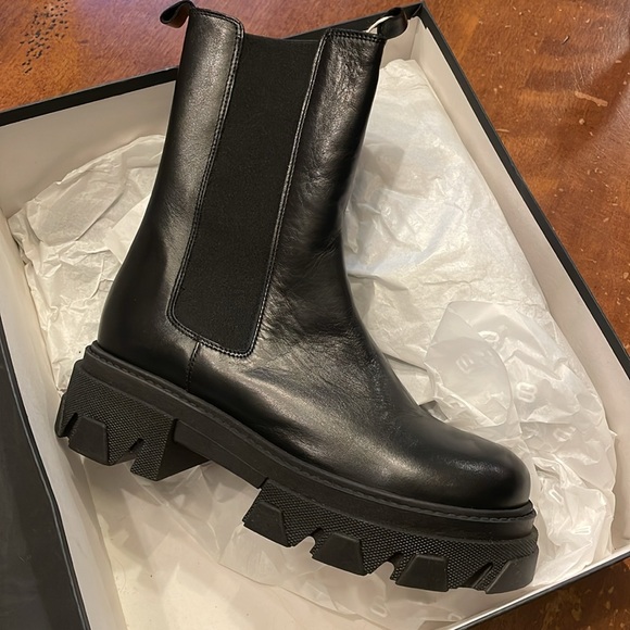 Chunky Chelsea boot Net A Porter - Picture 6 of 7